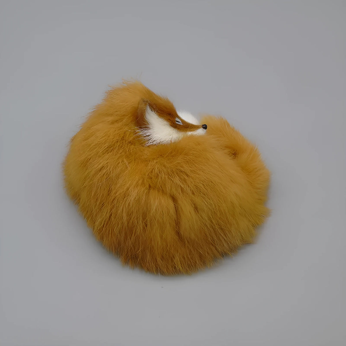 Artificial white fox fur car decoration ornament measuring 15cm with realistic animal texture