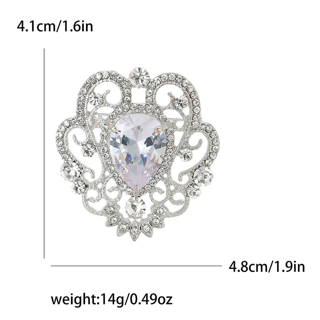 Small trumpet brooch with inlaid rhinestones in alloy, retro Baroque court style, available in blue, purple, red and white