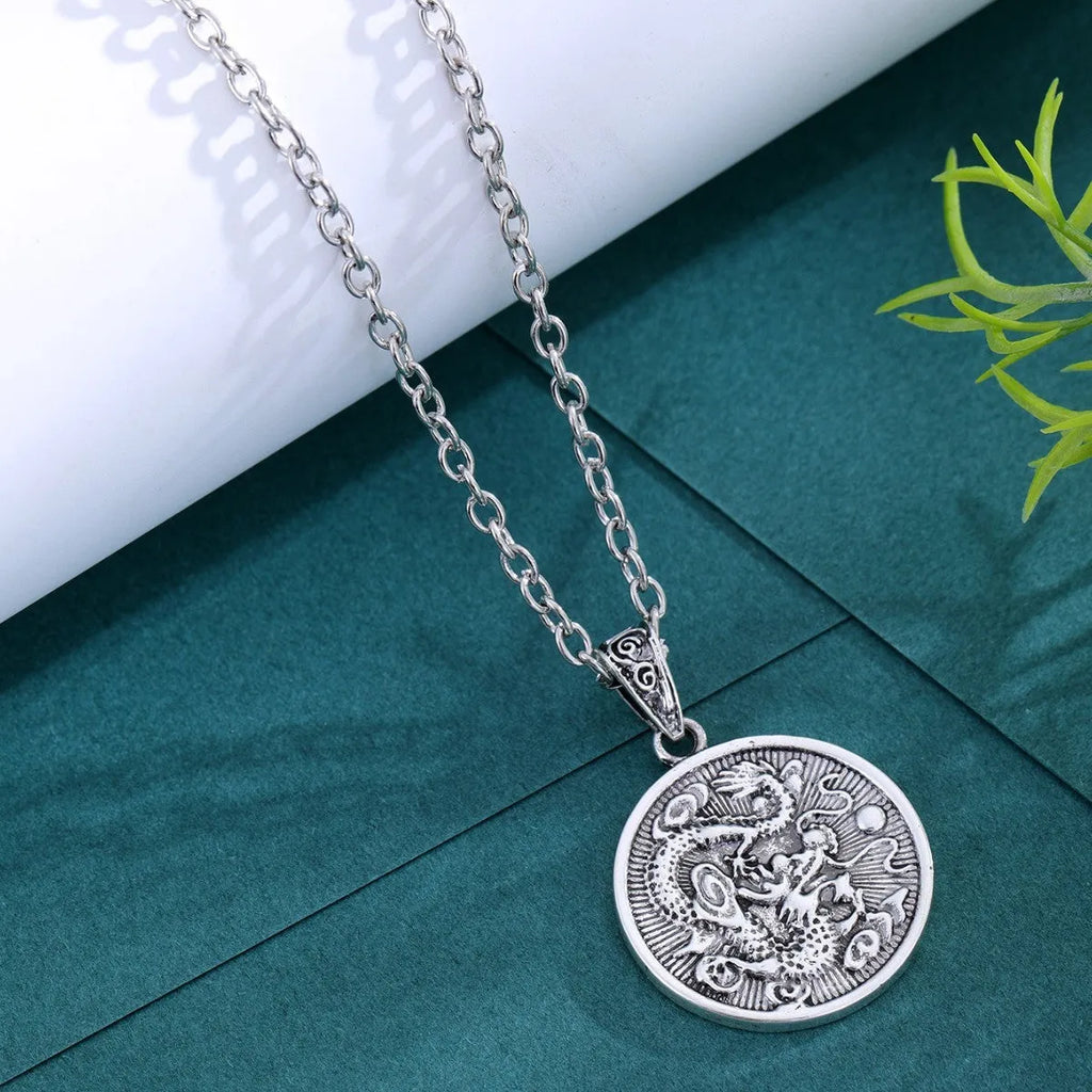 Retro round titanium steel pendant in gold finish with hip hop style