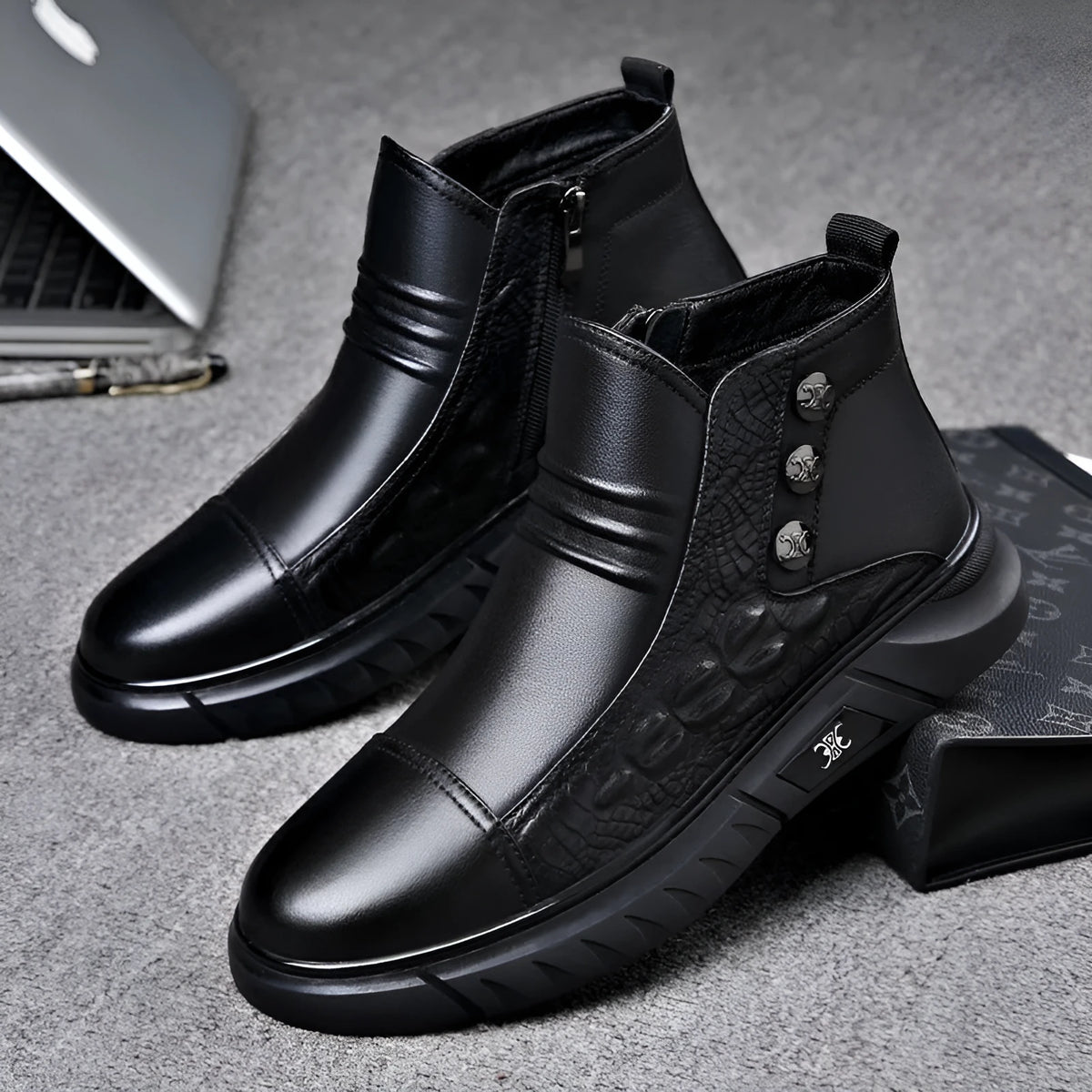 Men's genuine leather worker boots in black with round toe, warm lining, and non-slip sole