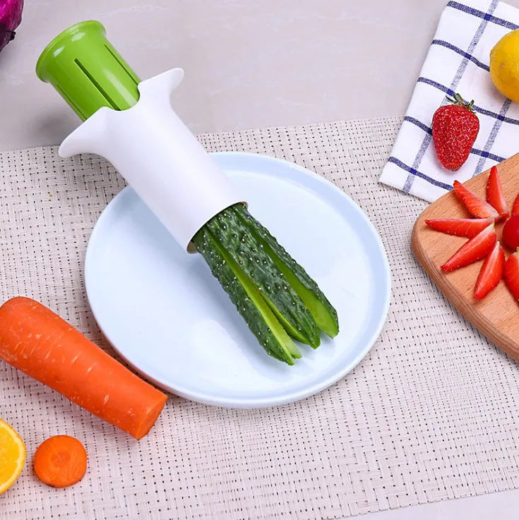 White cucumber slicer tool with 6 stainless steel blades and compact 104x107mm design