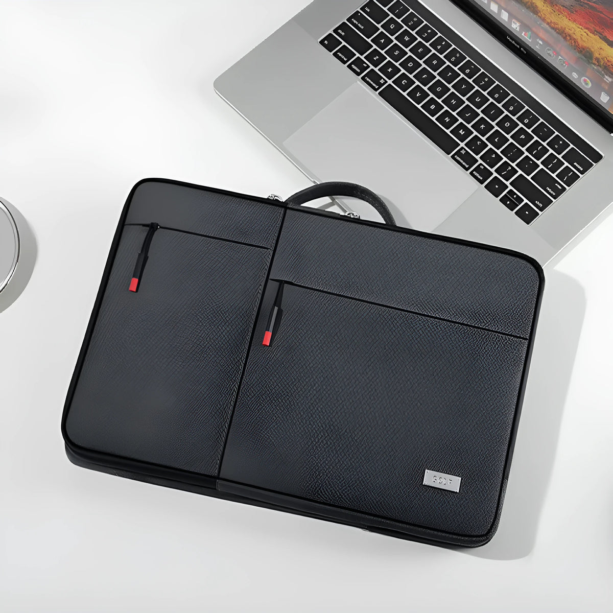Men's 14-inch laptop sleeve in dark gray Oxford fabric with shoulder strap