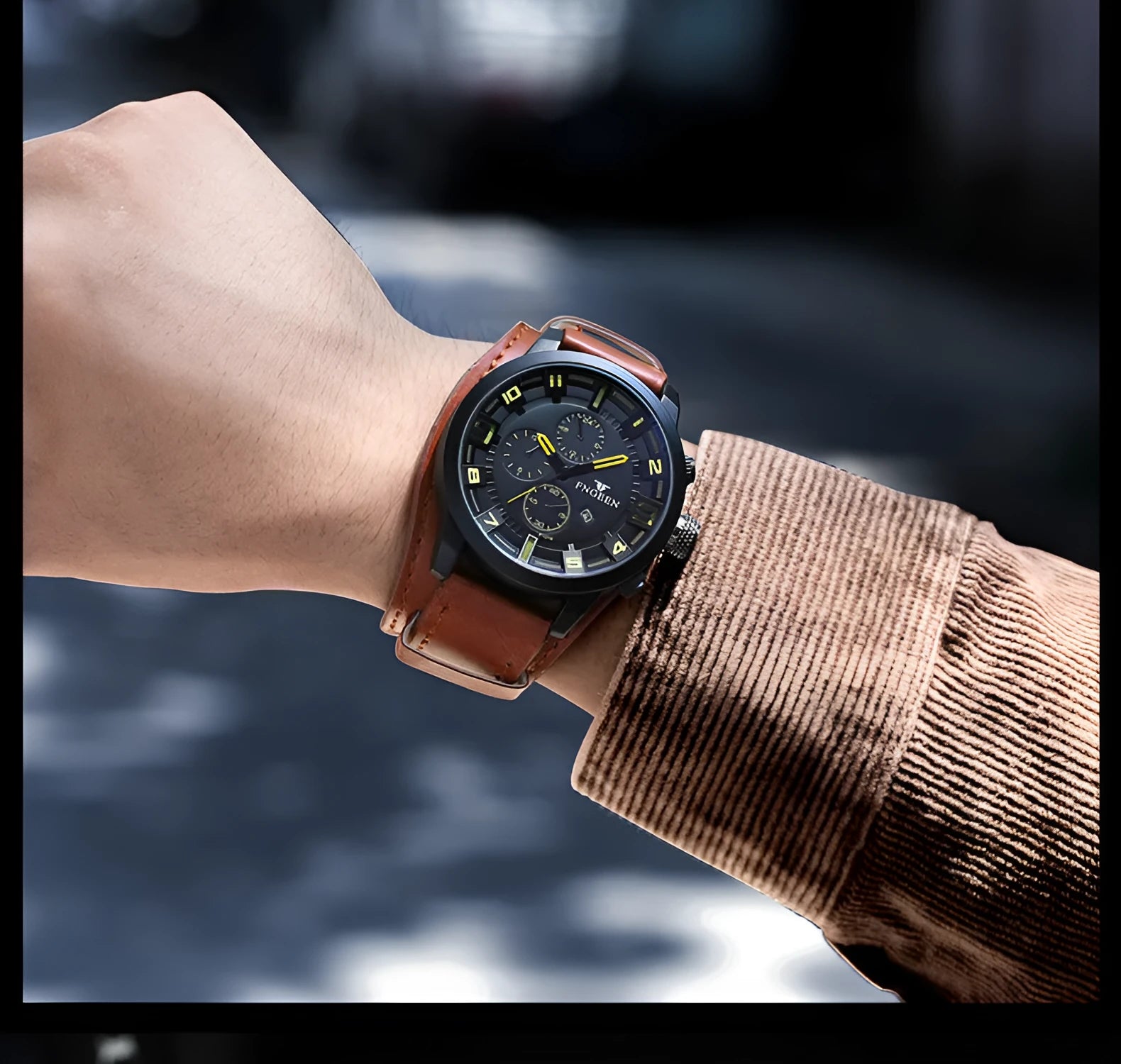 Casual quartz watch with 40.5mm dial, nubuck leather strap, and synthetic sapphire glass showing perspective window detail