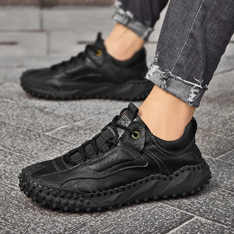 Lace-up men's casual shoes in black with microfiber upper, round toe, flat heel, and rubber sole