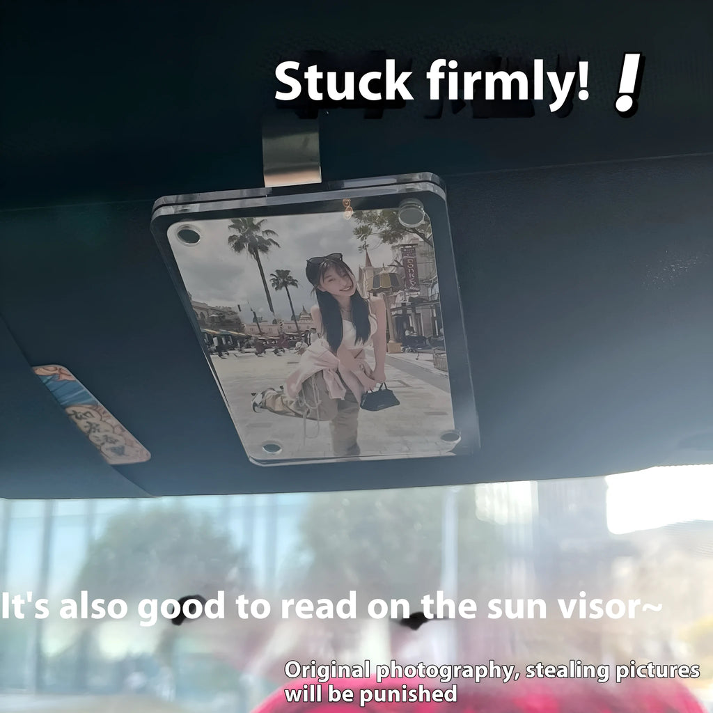 Clear acrylic magnetic photo frame clip 6x9cm holding a photo on a refrigerator