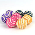 Sisal cat scratching ball with 4 cm diameter in a random colour for indoor cats