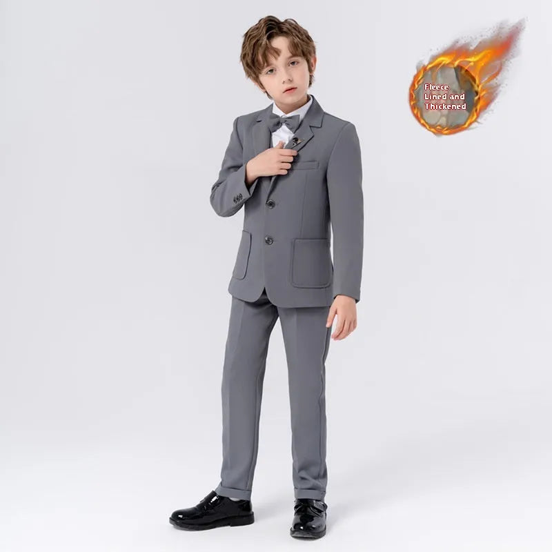 Boys' British style suit set with shirt, trousers, bow tie, vest and brooch in beige, blue or grey