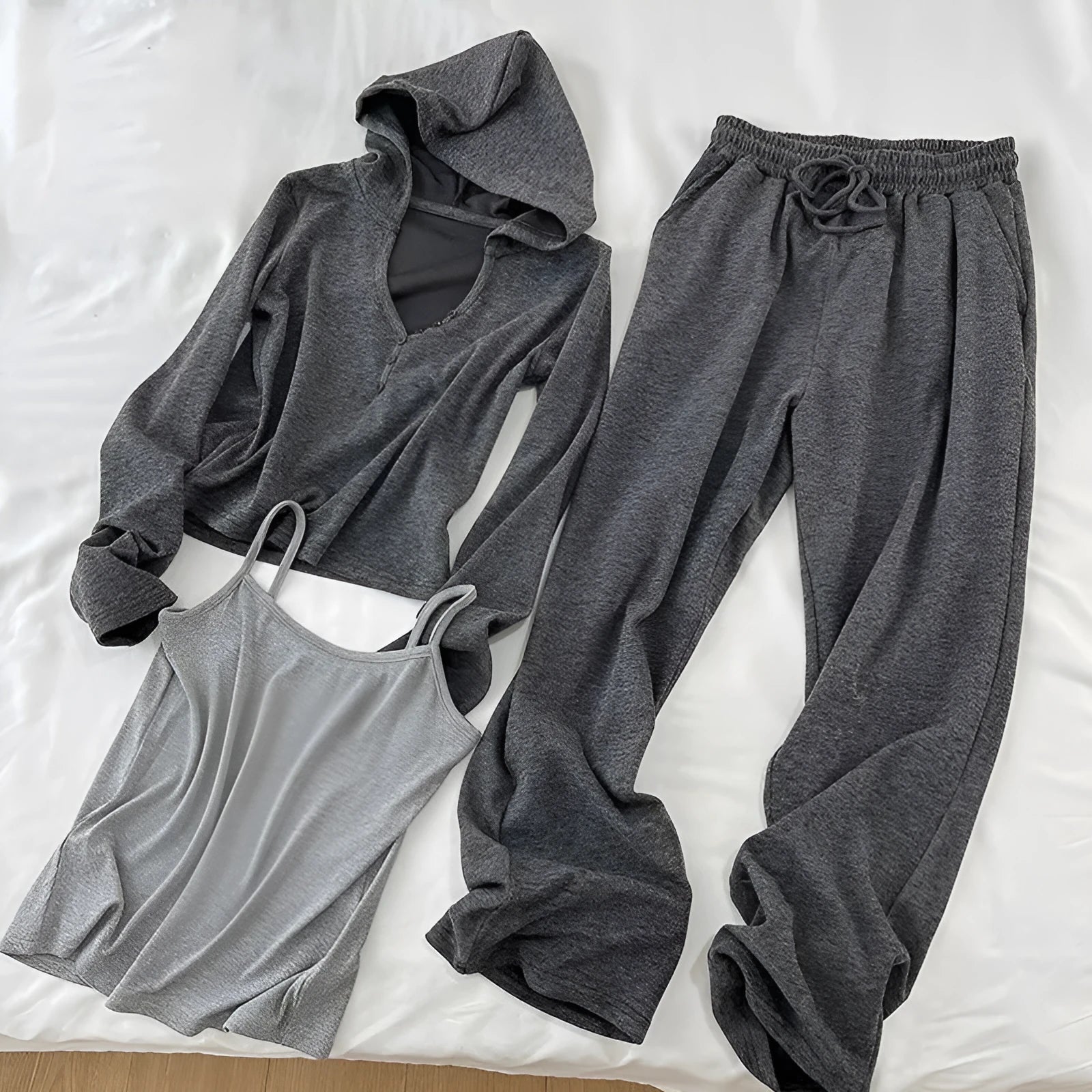 Womens Korean style casual sports suit in gray with princess sleeves, including top shorts and vest