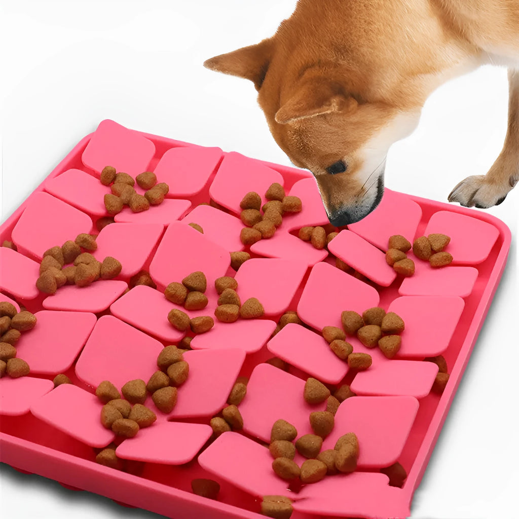 Round silicone pet licking plate slow feeder mat 203mm for cats and dogs in six colours
