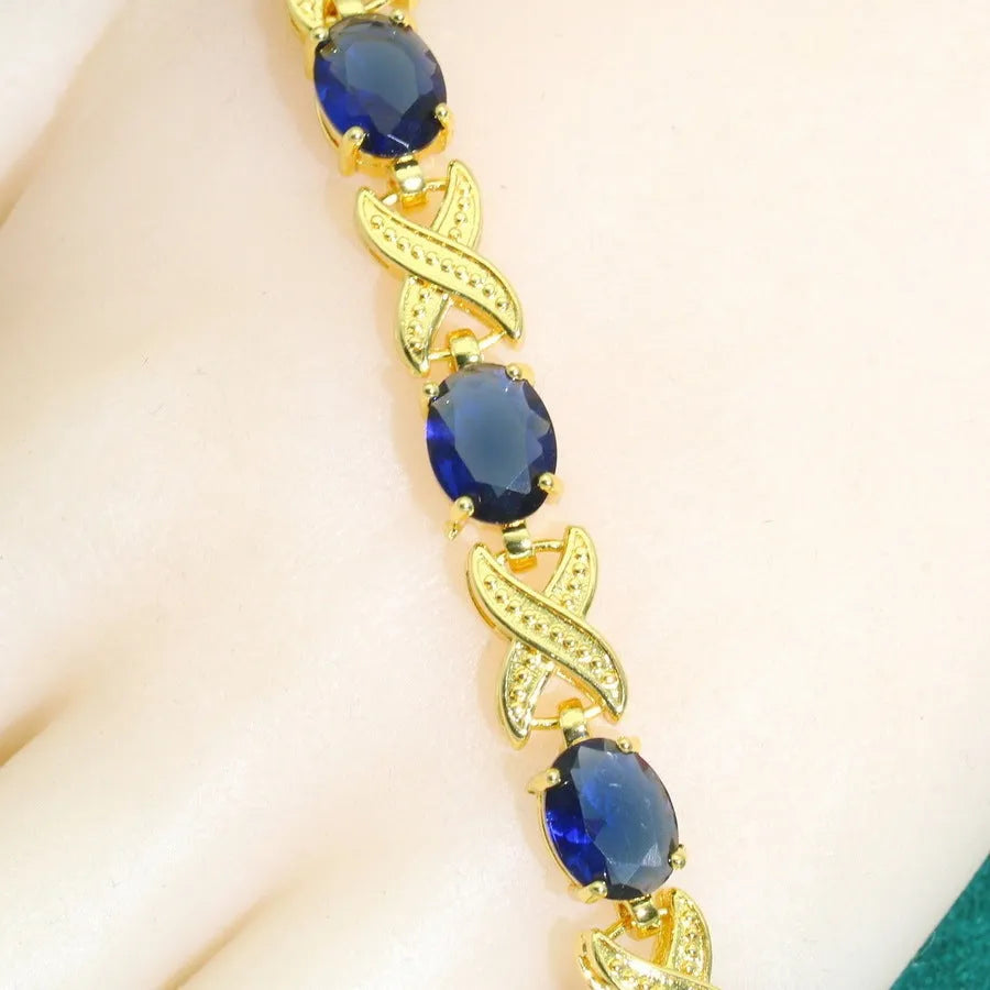 Copper inlaid zircon women's bracelet with electroplated retro design
