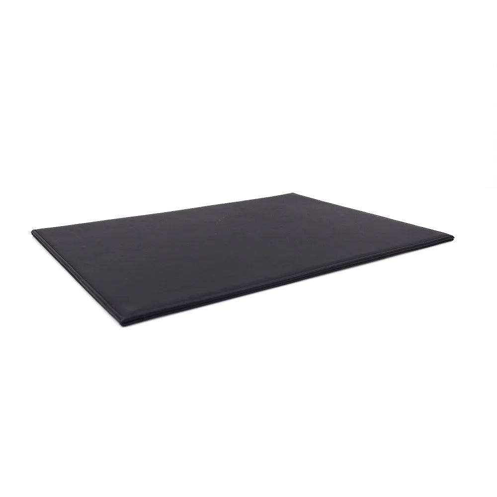 Durable heat-insulating tablet pad in blue colour on a wooden desk.