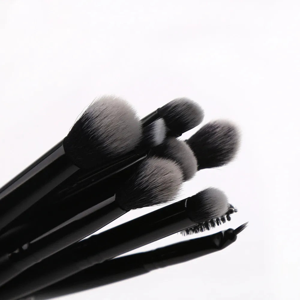 ZOREYA15 black synthetic hair makeup brush set laid out on a flat surface