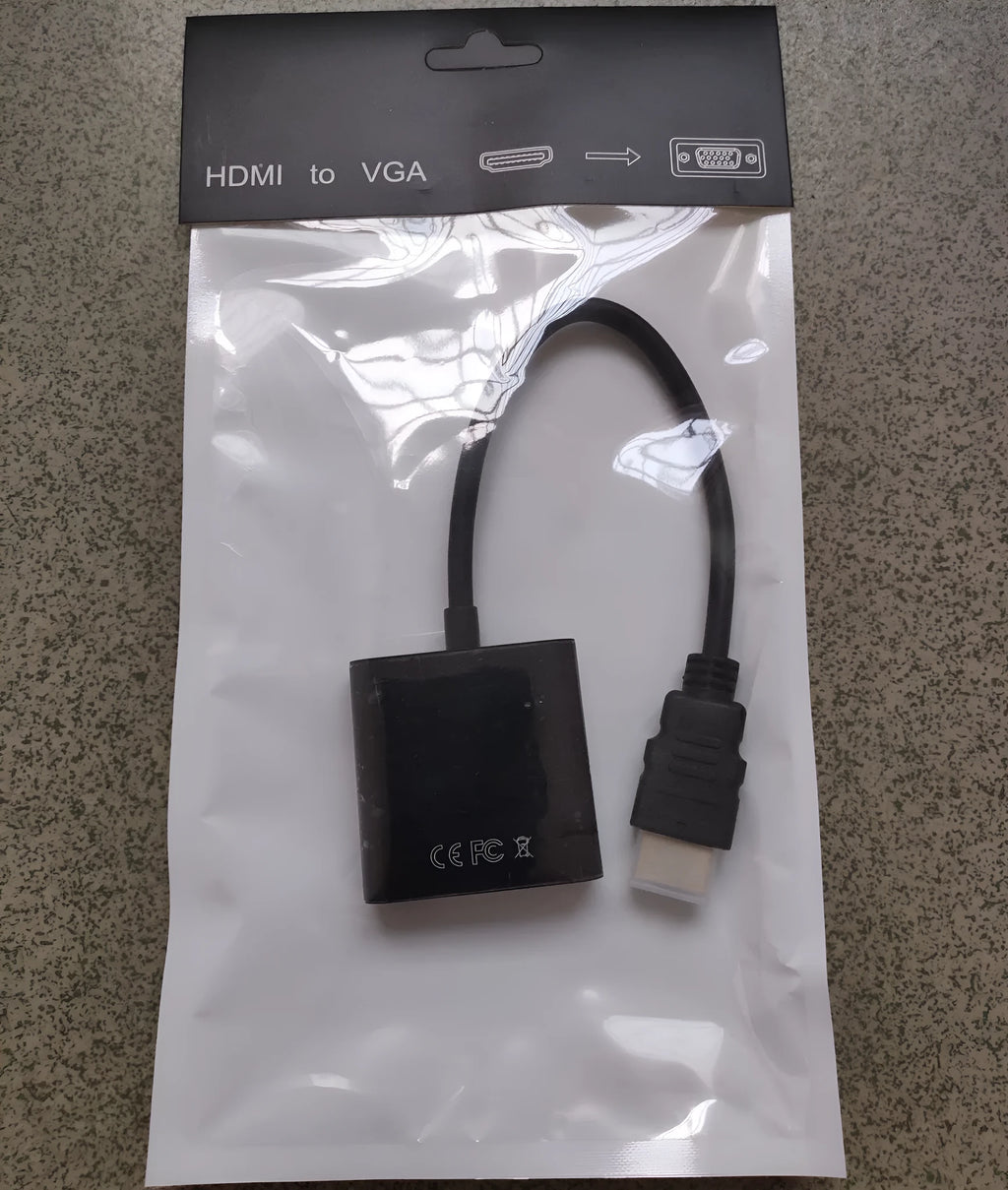 HDMI to VGA adapter cable with 0.3 metre copper wire and black/white colour options
