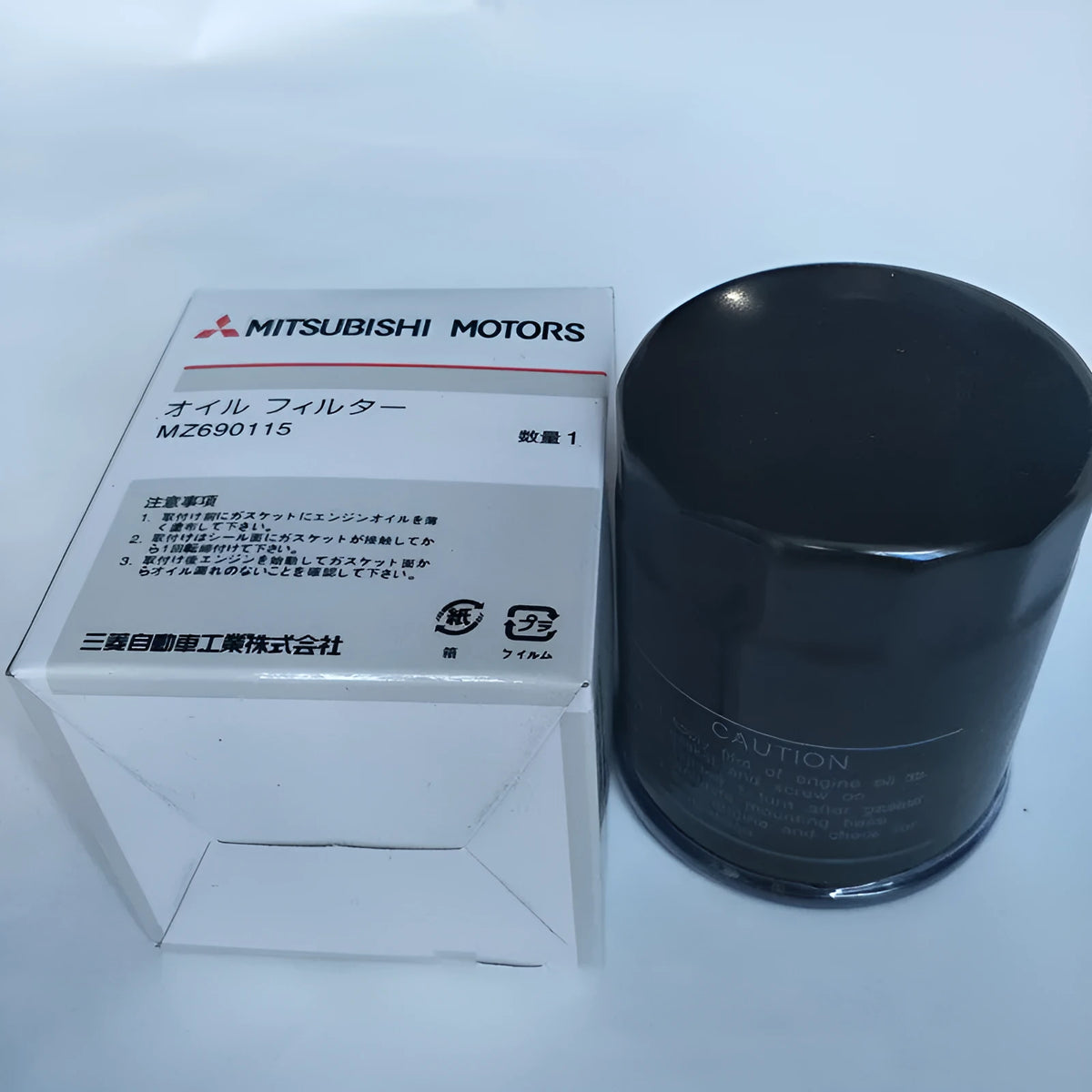 Automobile oil filter 100-pack for Mitsubishi with 8 thread connection and 10 diameter