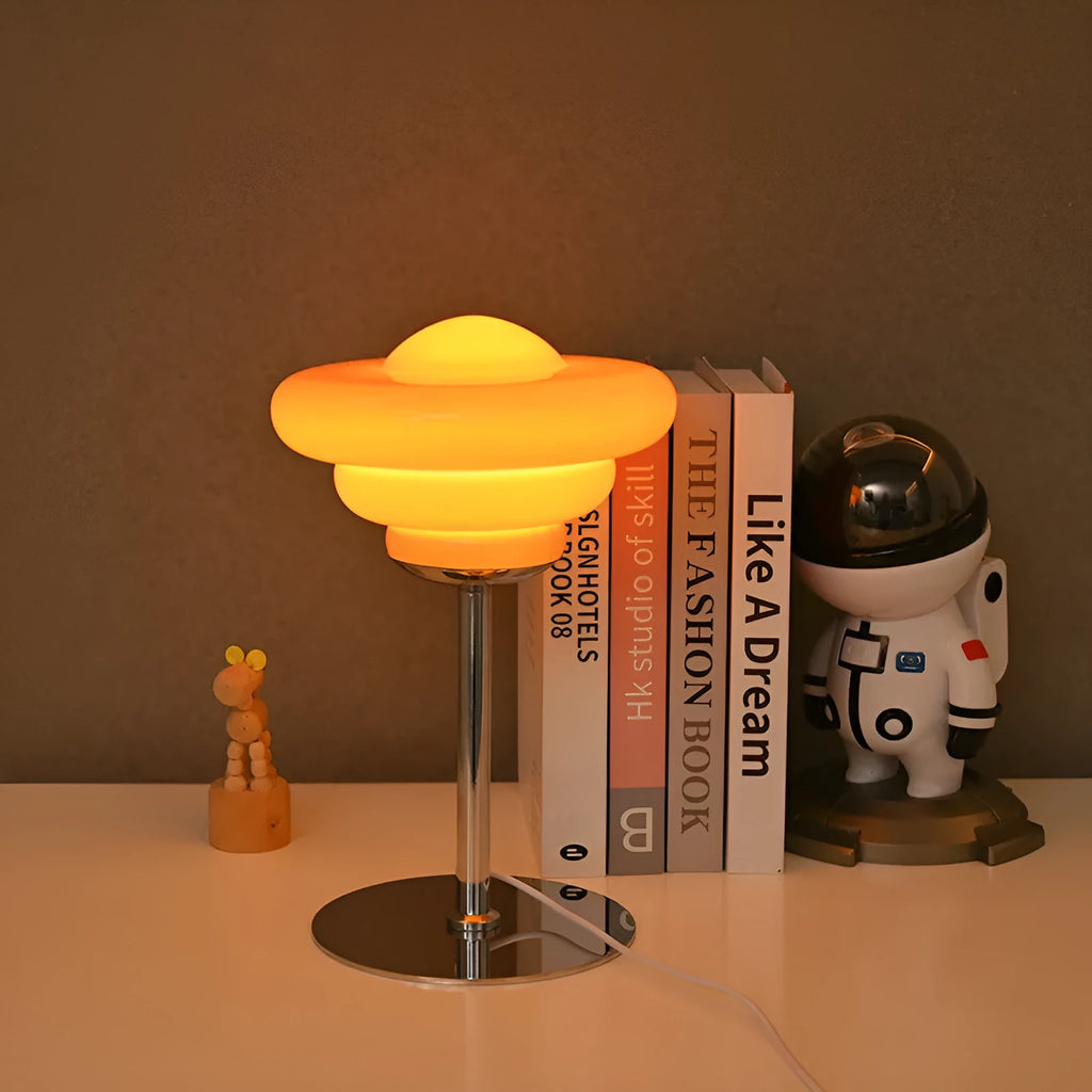 Mid-ancient conch-shaped bedside desk lamp with metal holder, cream colour option, USB cable, modern simplicity style