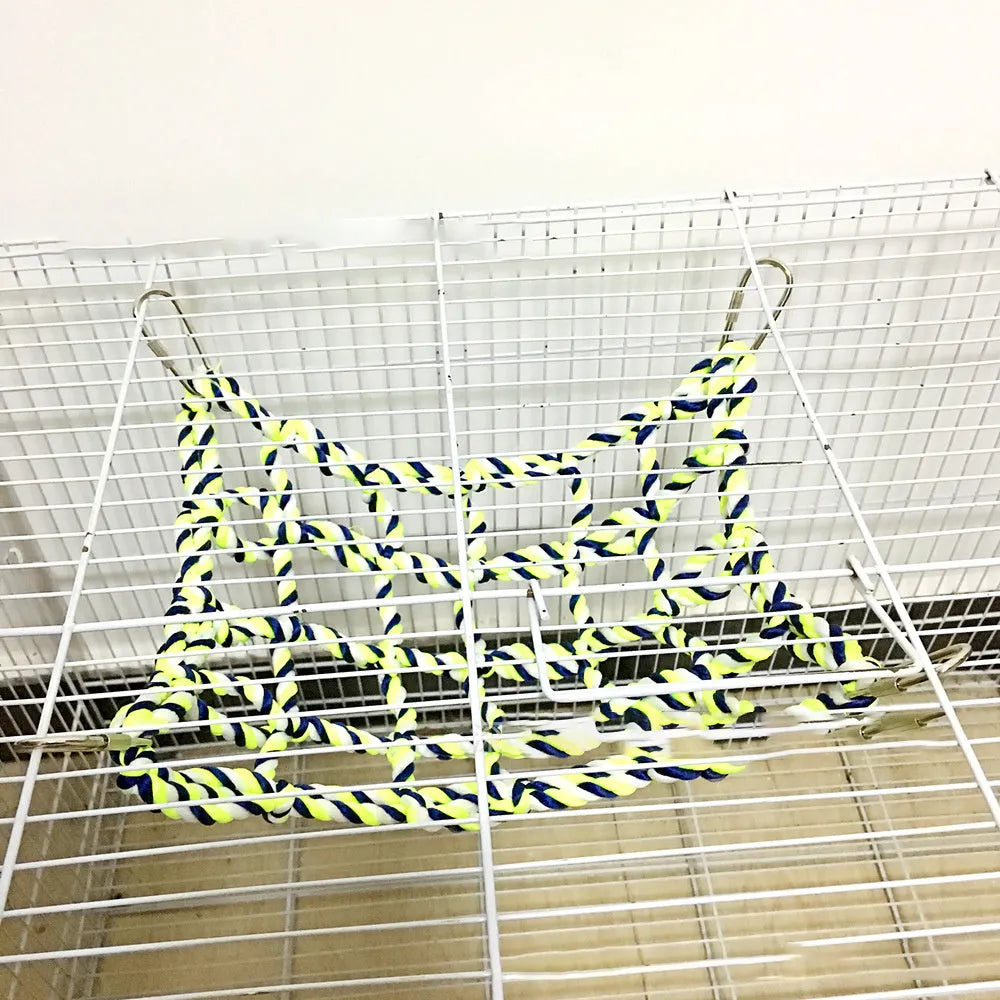 Woven small pet climbing net, 20x28cm, with four hardware buckles for parrot, hamster, squirrel or sugar glider cages
