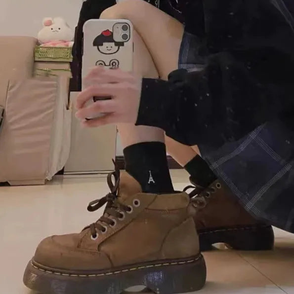 Brown matte synthetic leather retro boots with thick TPR sole, sizes 35-39