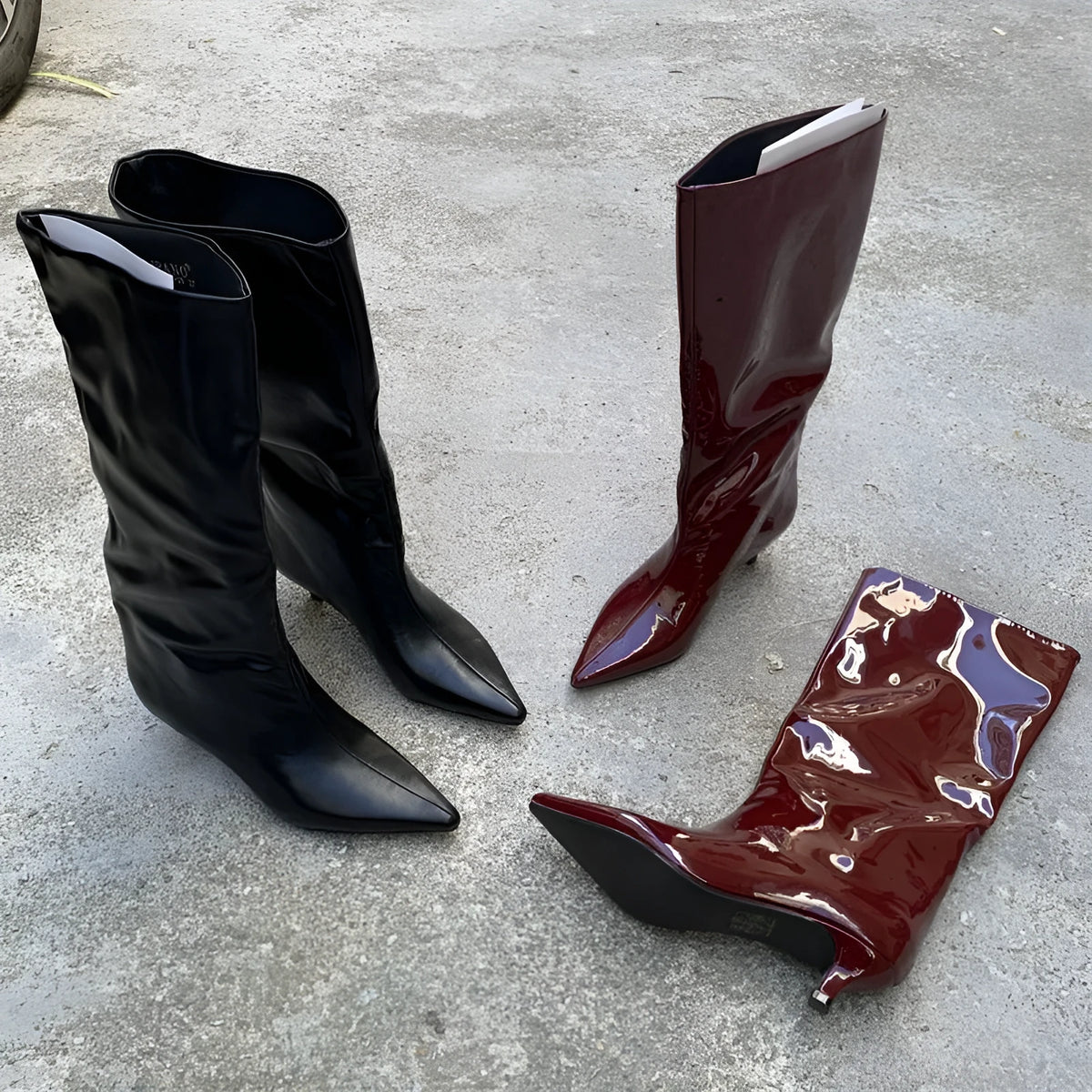 Women's solid colour retro high tube pointed boots with mid heel and sewing thread details in black
