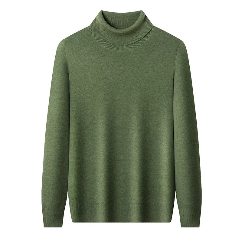 Men's thickened turtleneck woolen sweater in solid colour, loose pullover winter jumper with long sleeves.