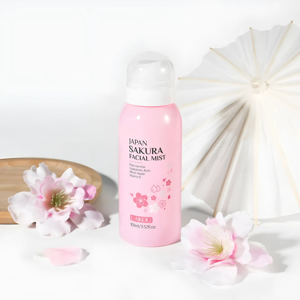 Lecoul Cherry Blossom Spray Wet Compress Lotion 100ml spray bottle for daily skincare and makeup prep