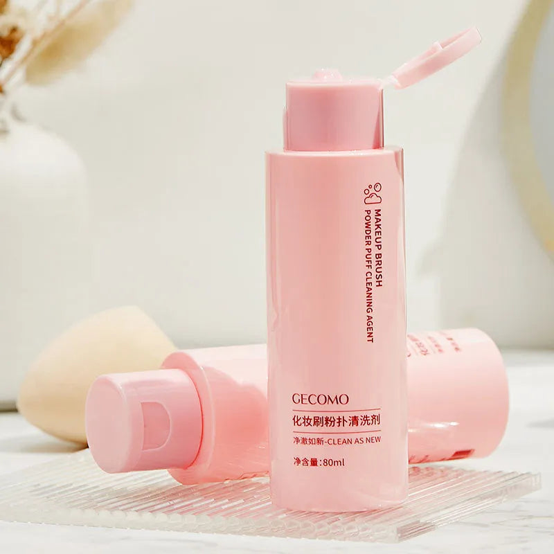 Makeup brush cleaning set with 80ml detergent bottle and 75ml wash-free spray for beauty blenders