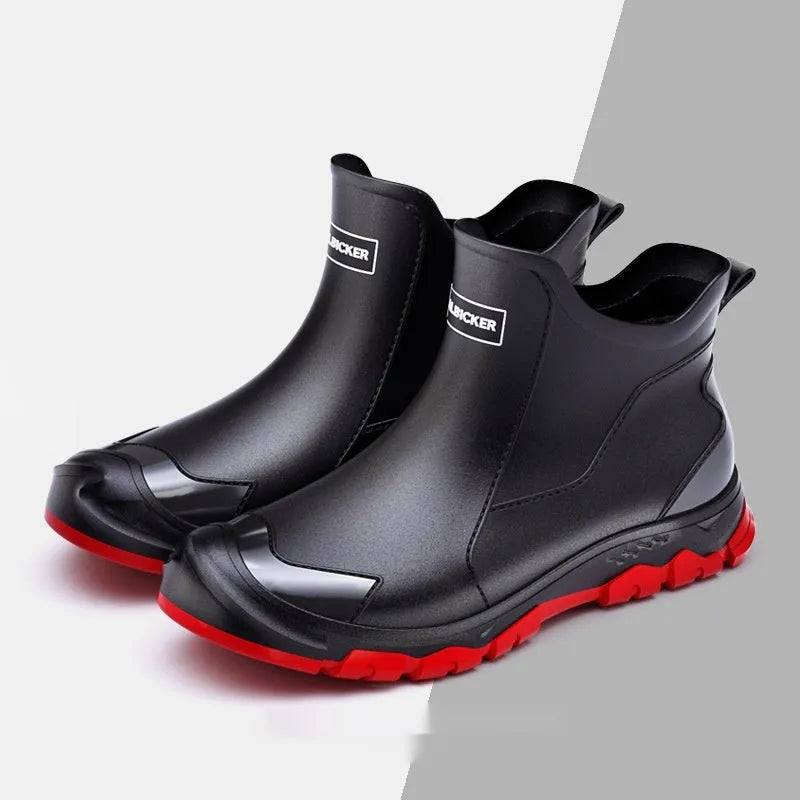Men's flat heel rubber boots in beige and black colours with non-slip soles