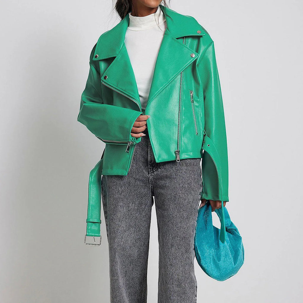 Punk style short leather-look jacket with locomotive lapels and Peter Pan collar in polyester fibre