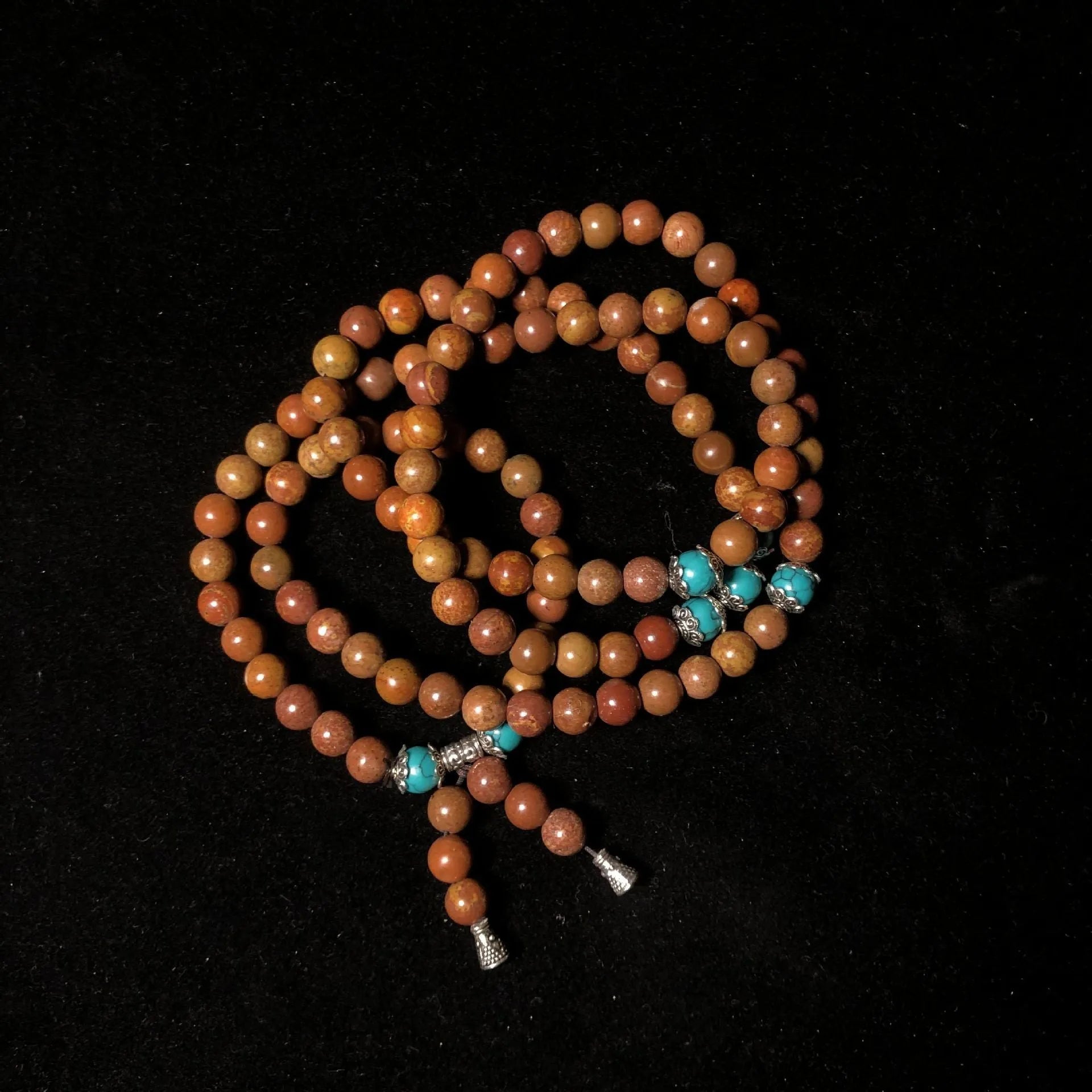 Handmade geometric stone bead bracelet with 108 polished Lvzhu beads