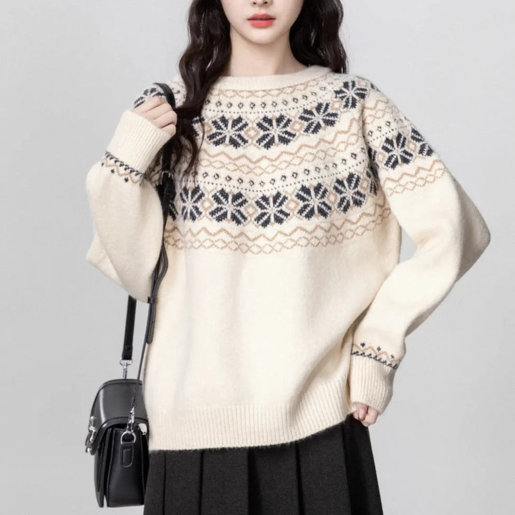 Women's Milky White vintage Fair Isle geometric pattern knit pullover sweater with long sleeves.