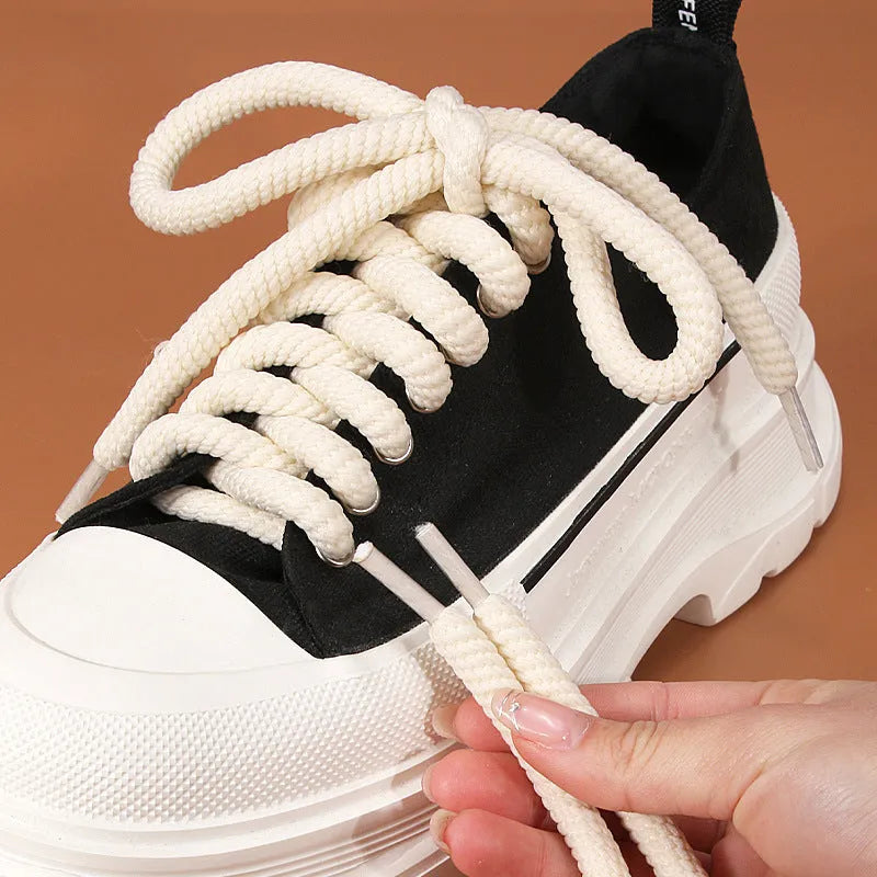 Round woven bread shoe shoelaces in black, white and beige colours with 10mm diameter