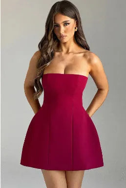 Solid colour backless tube dress for women with a high-waist A-line skirt.