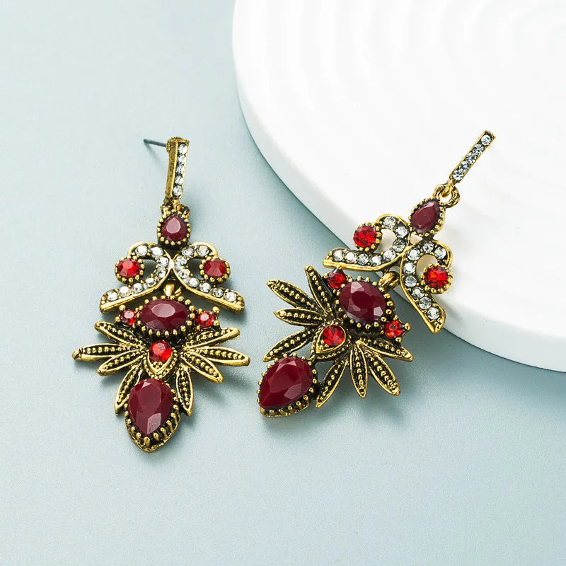 Retro ethnic alloy rhinestone geometric drop earrings in red or green for women