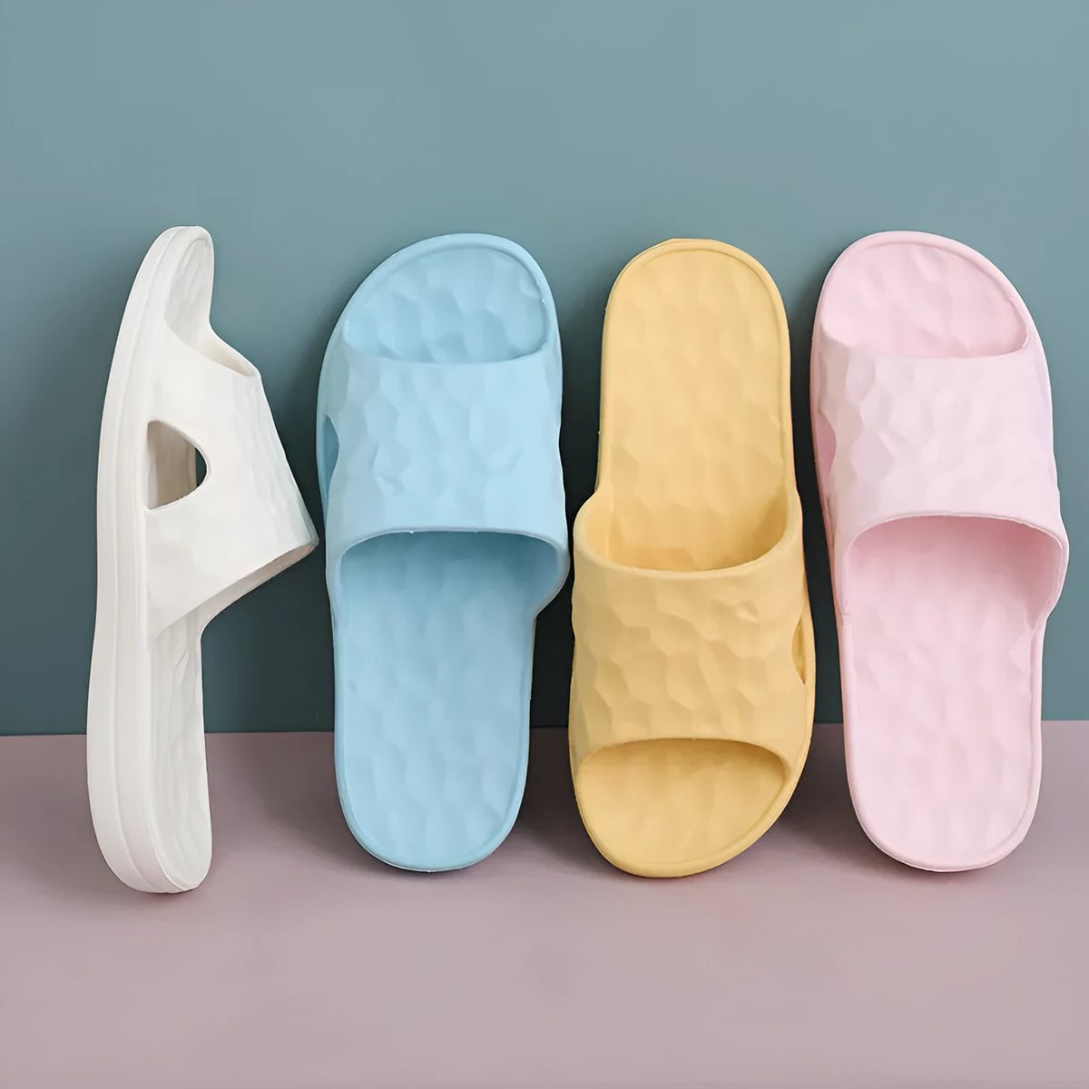 Unisex EVA flip-flop slippers in candy colours, anti-skid sole, sizes 35-44