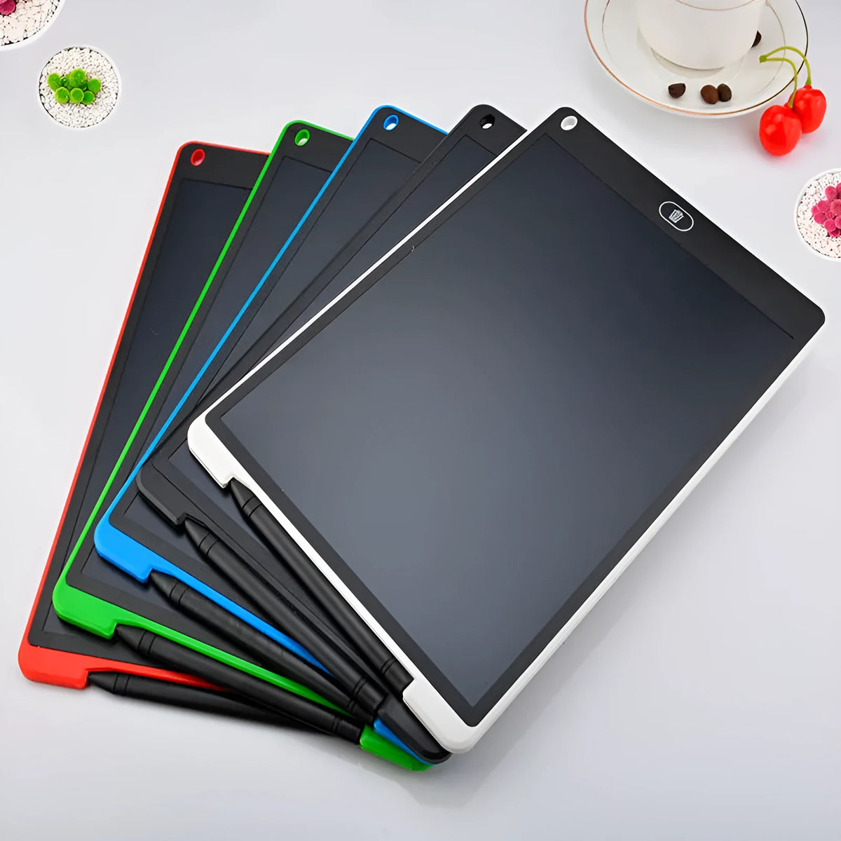 8.5-inch LCD handwriting board for children in black, white, red, blue or green with pen and button battery