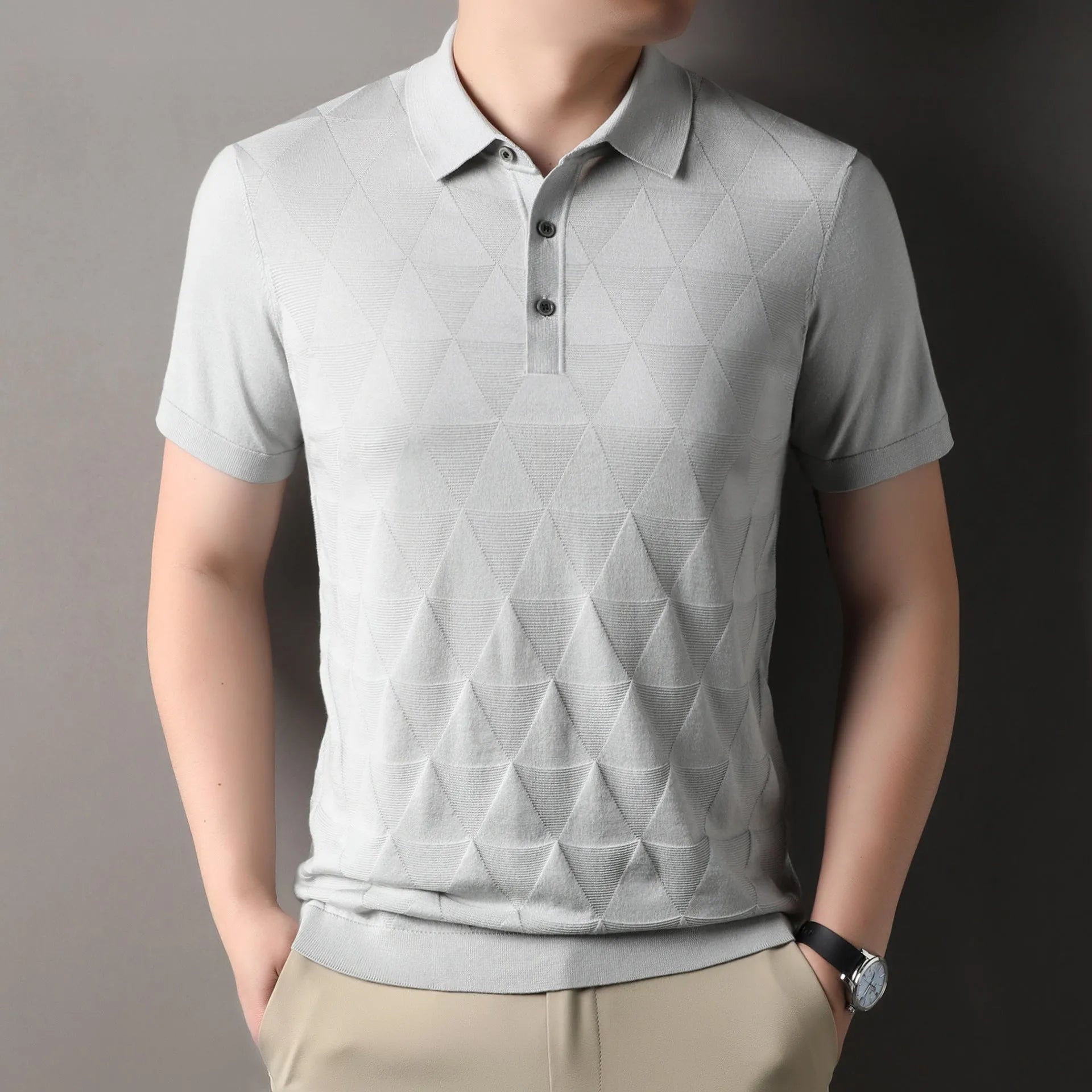 Men's thin Ice Silk short sleeve t-shirt in lyocell fabric, showing colour options and regular fit