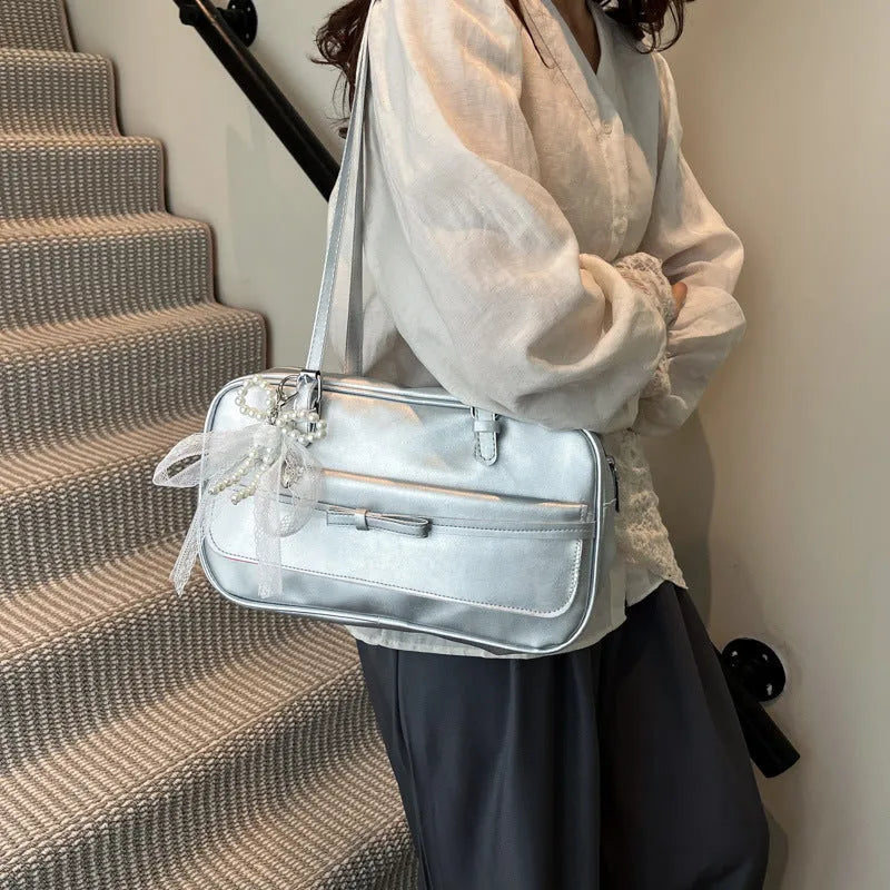 Women's PU single-shoulder bag in horizontal square shape with flap closure and double-joint straps