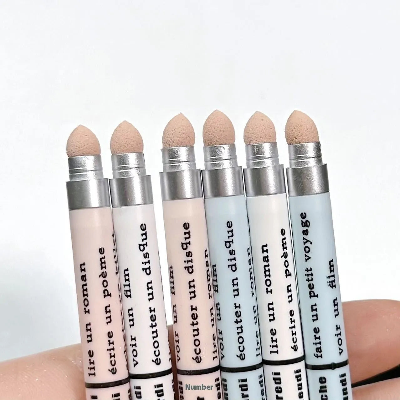 Waterproof brightening eye shadow pen in six colour options for girls and students