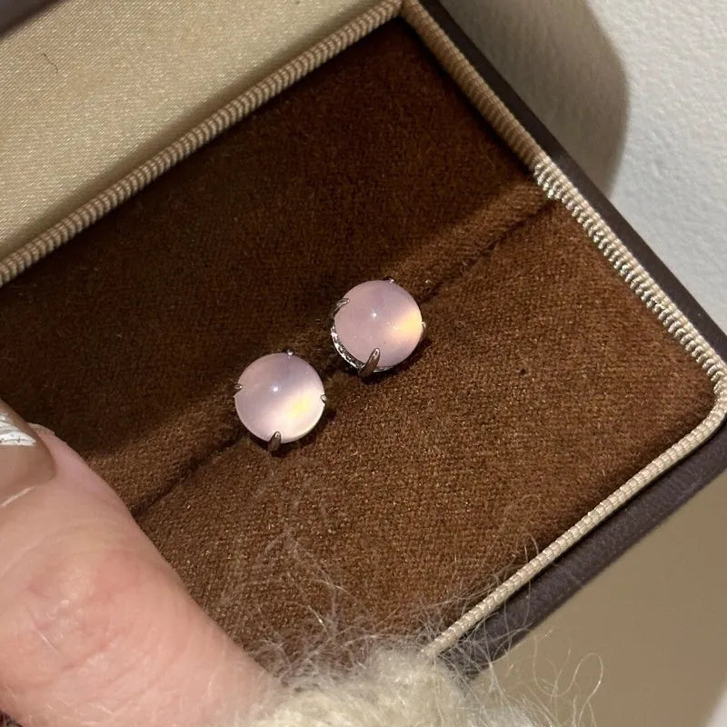Chinese fashion chalcedony earrings with round stones in copper four-claw setting