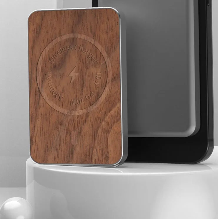 Khaki magnetic wireless charging bank with 5000mAh capacity and alloy shell