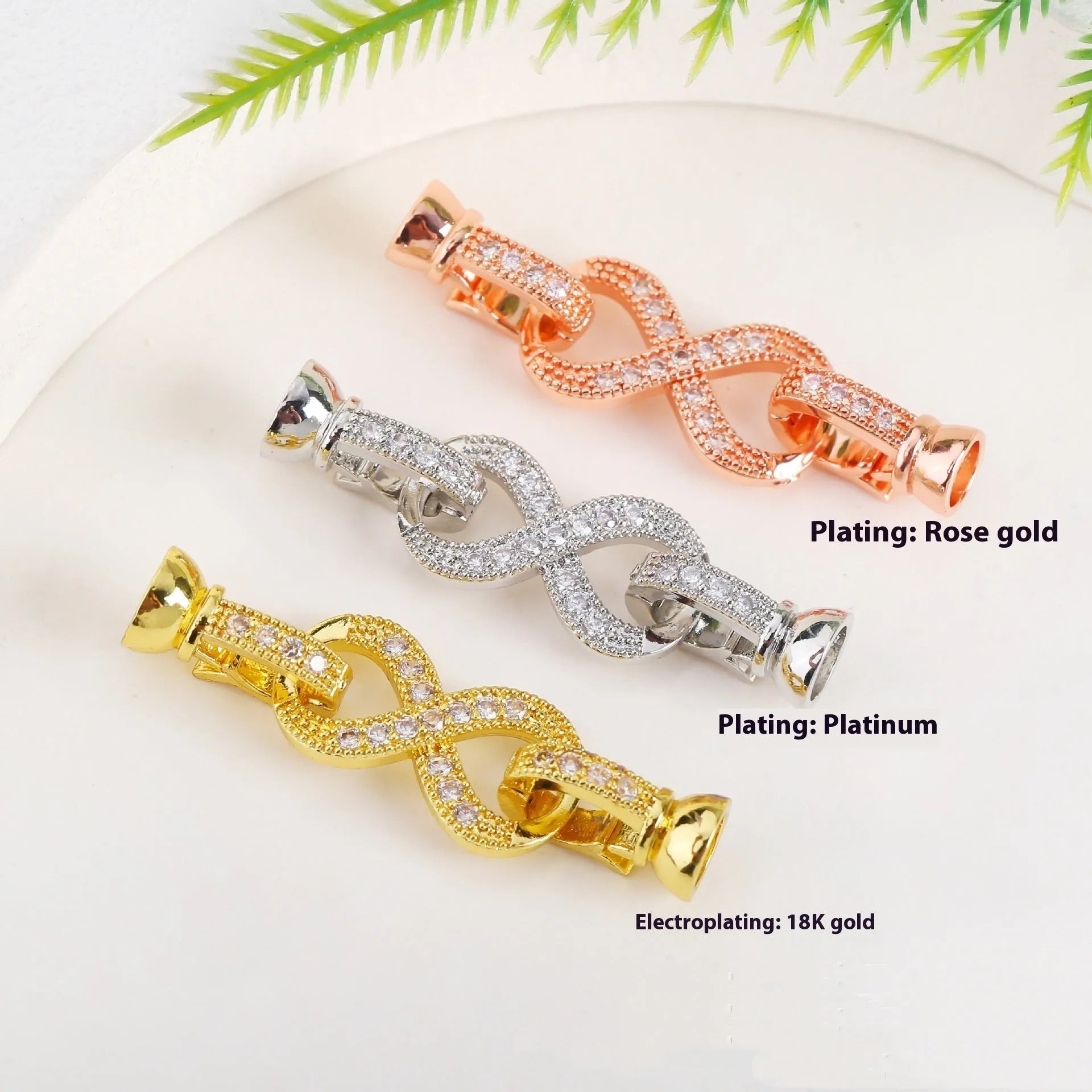 Small 18K gold colour metal clasp for pearl necklaces and jewellery making