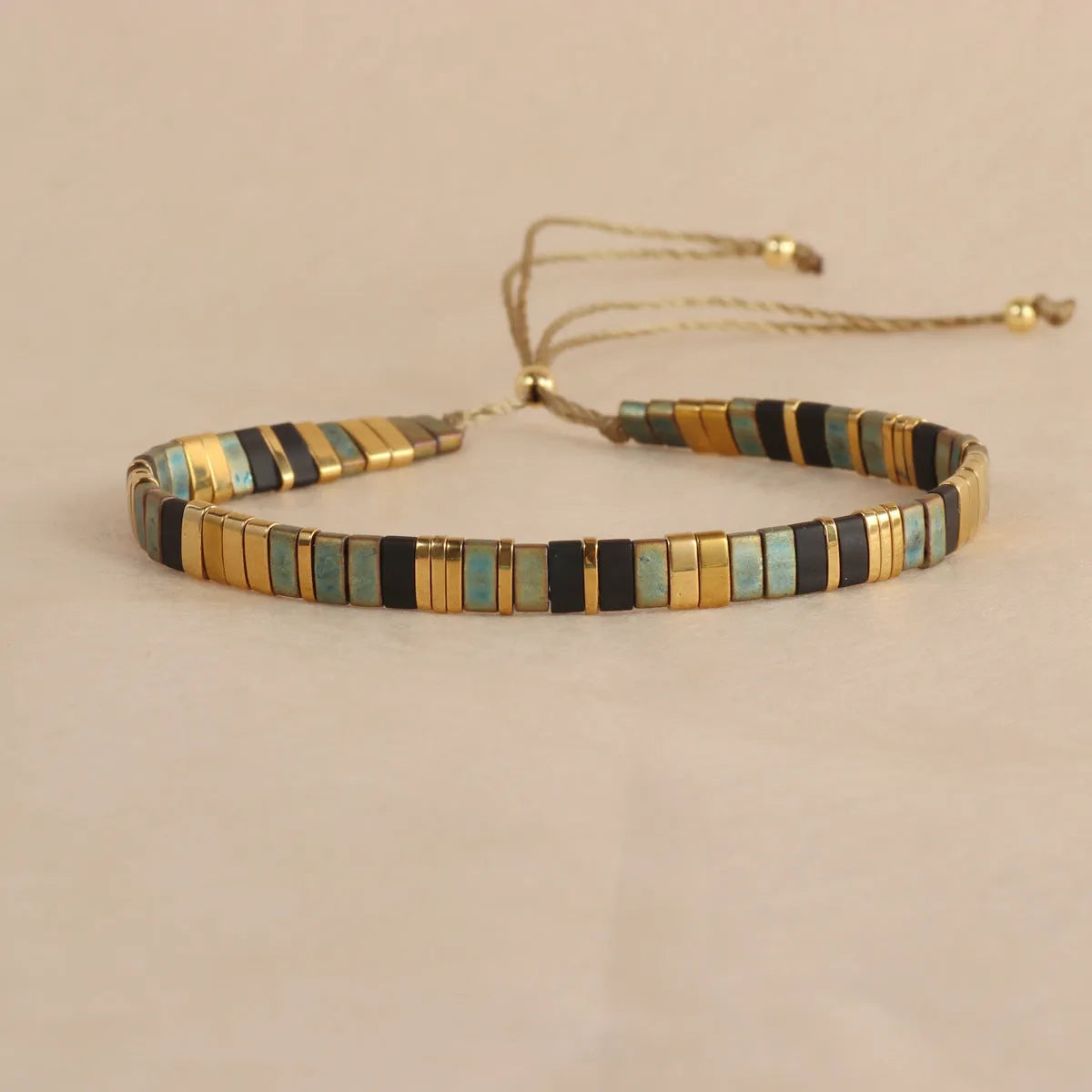 Geometric glass and coloured glaze beaded bracelet in five colour options