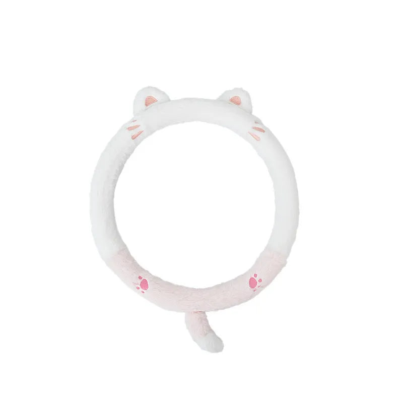 Plush thermal car steering wheel cover with rabbit fur embroidered animal design, 38cm diameter
