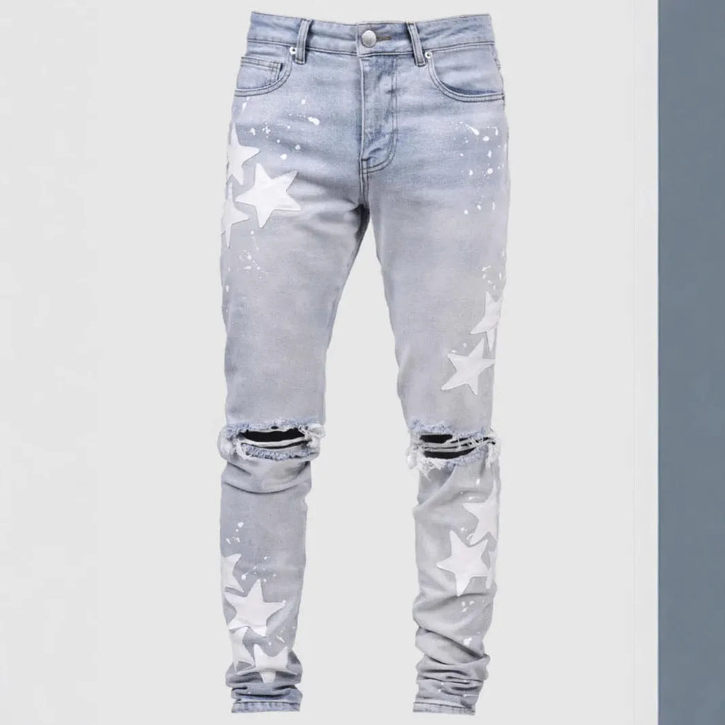 Men's slim fit stretch jeans in gray, blue or light blue with embroidered detail, mid waist and tight leg