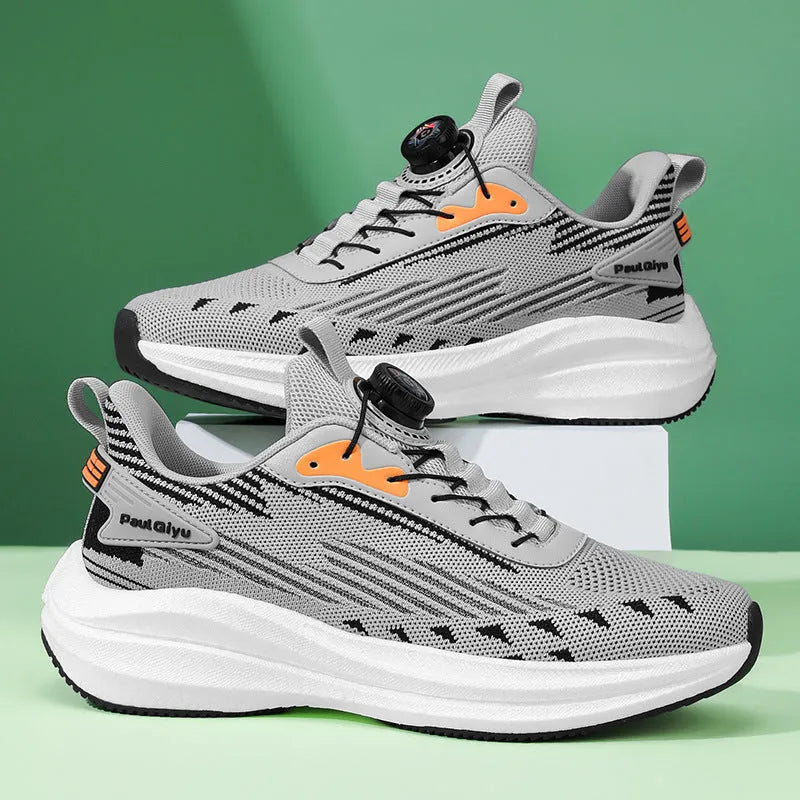 Men's low-top running shoes with rotating buckle and Fly-kit mesh in black, gray, or white-green colours