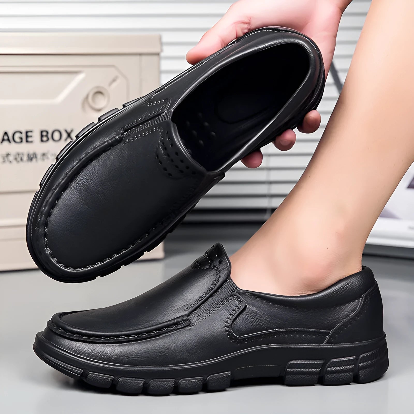 Men's black slip-on work shoes with platform heel and artificial leather waterproof upper