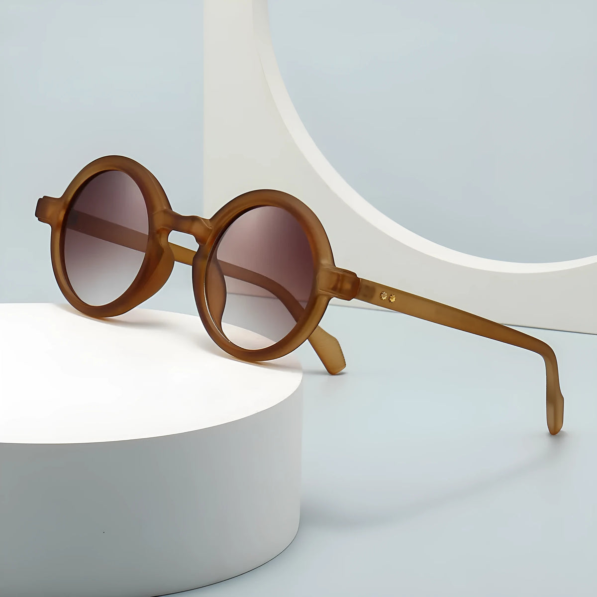 Round retro sunglasses with full-frame plastic design, UV400 lenses and C2 black frame double grey colour