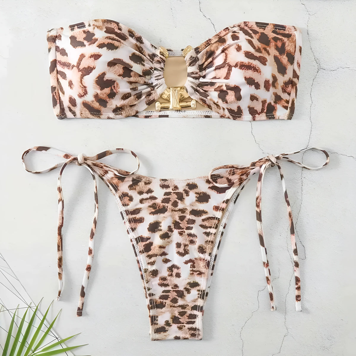 Strapless U-shaped lace-up bikini set with V-neck top and shorts in eight colours, sizes S-XL