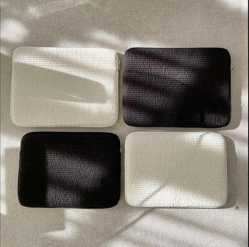 Black and white cotton cloth anti-seismic laptop bag with internal coin pocket for tablet PCs
