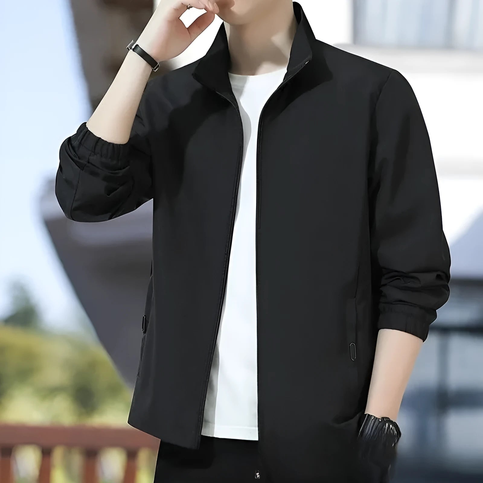 Korean style men's loose lapel casual jacket in polyester blend fabric with zip-up front