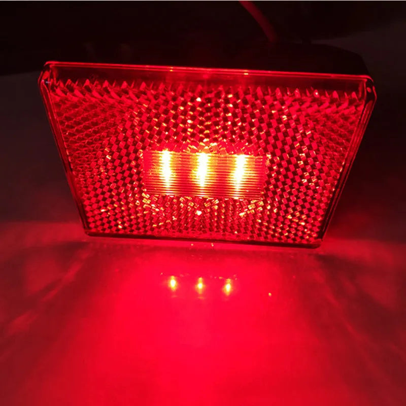 LED trailer side clearance lamp with transparent UV-resistant cover